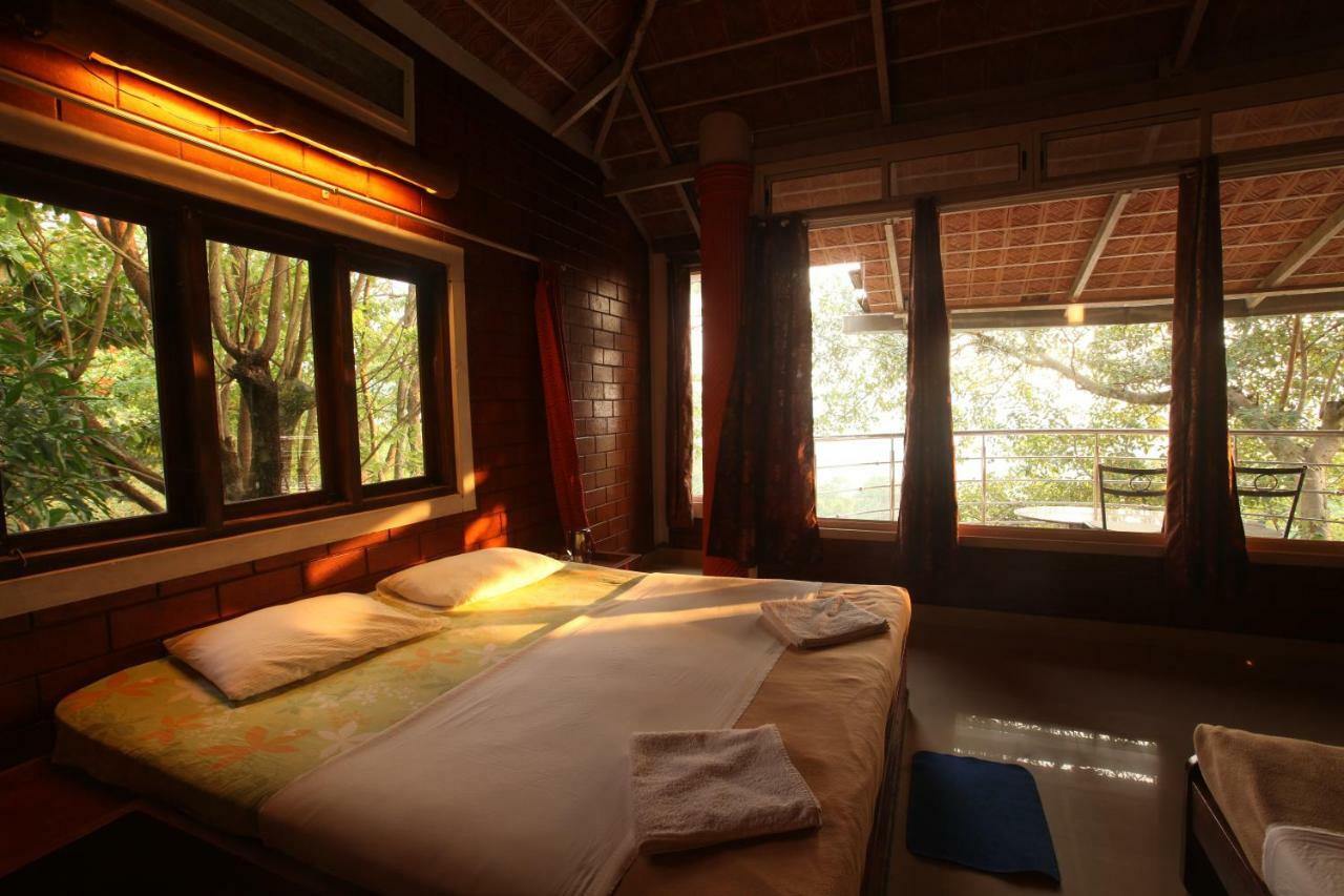 Eagle Eye Resorts Sangameswarpet 외부 사진